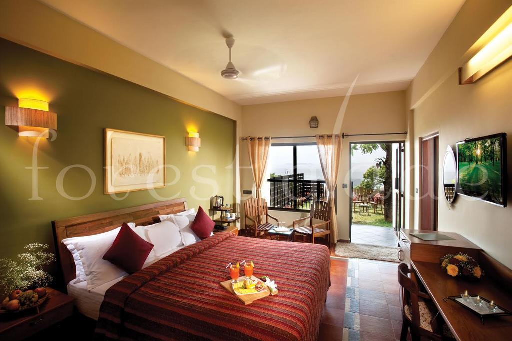Forest Glade Resorts Chithirapuram Chambre photo