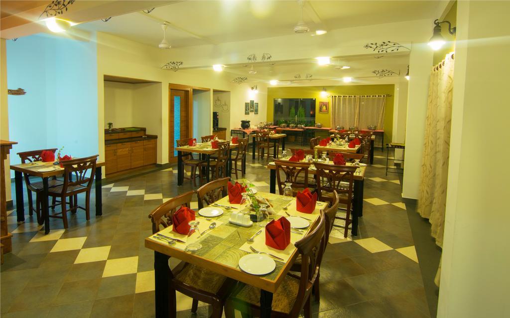 Forest Glade Resorts Chithirapuram Extérieur photo