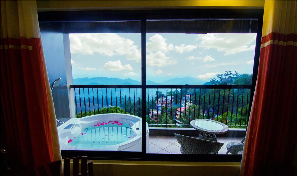 Forest Glade Resorts Chithirapuram Extérieur photo