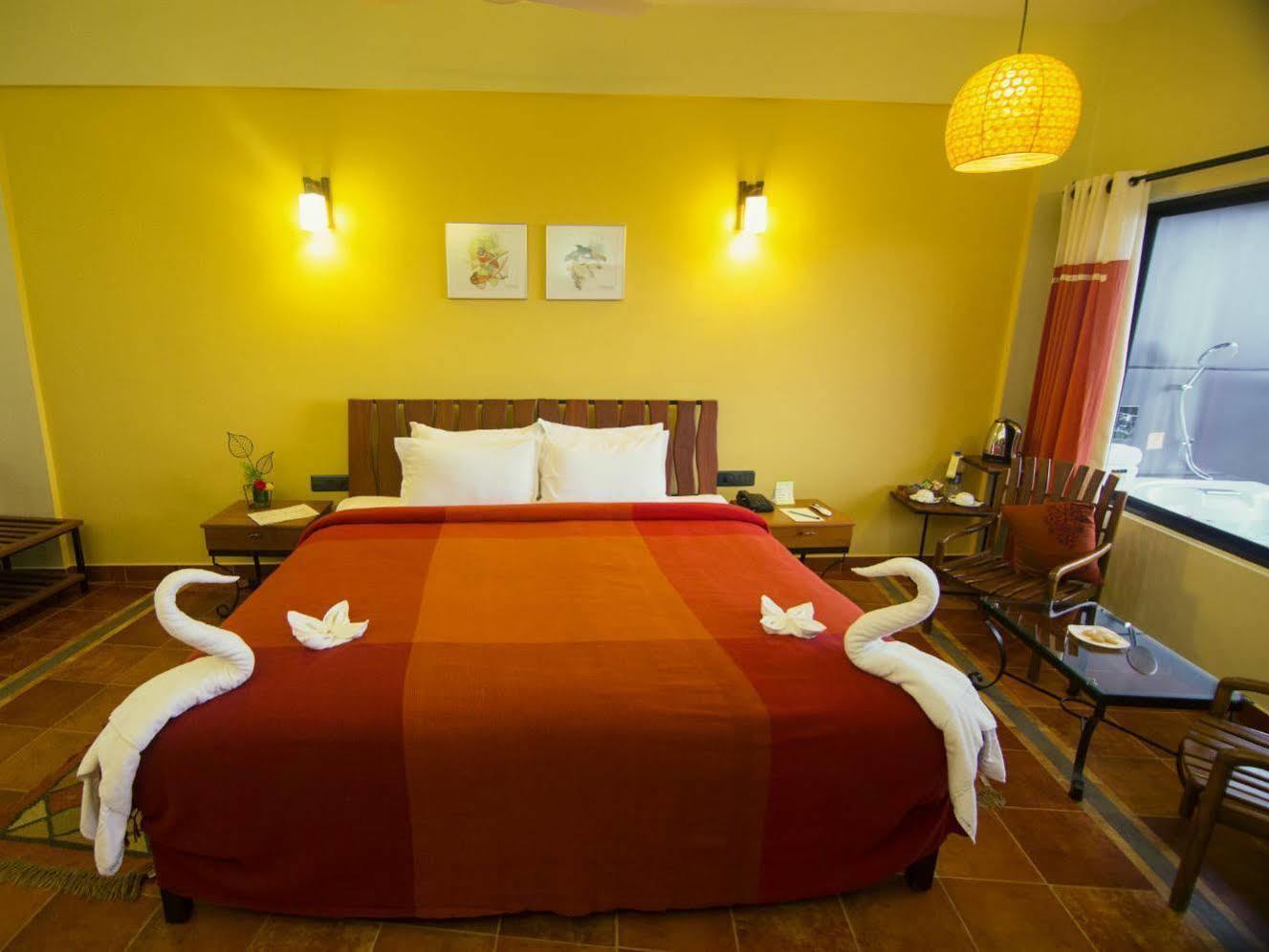 Forest Glade Resorts Chithirapuram Extérieur photo